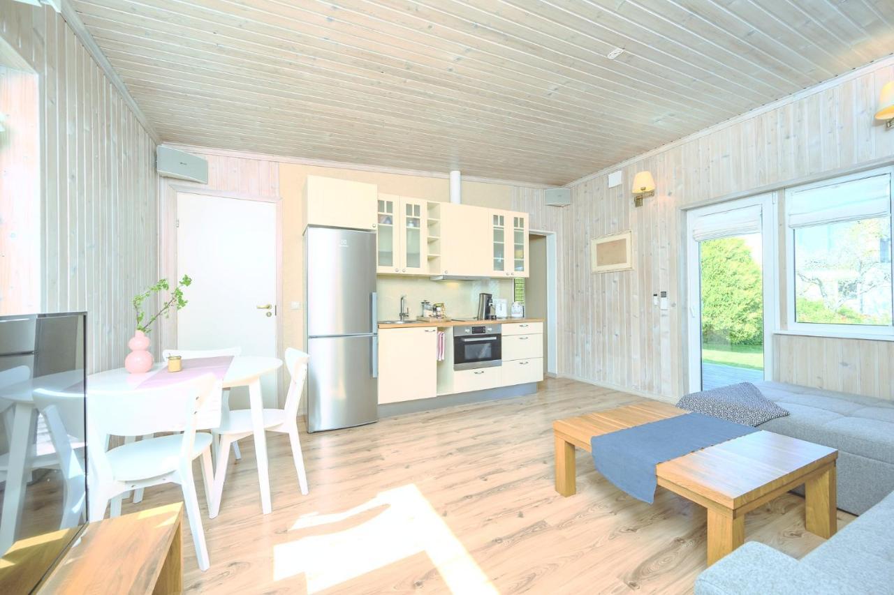 Family Retreat With A Sauna In The Centre Kuressaare