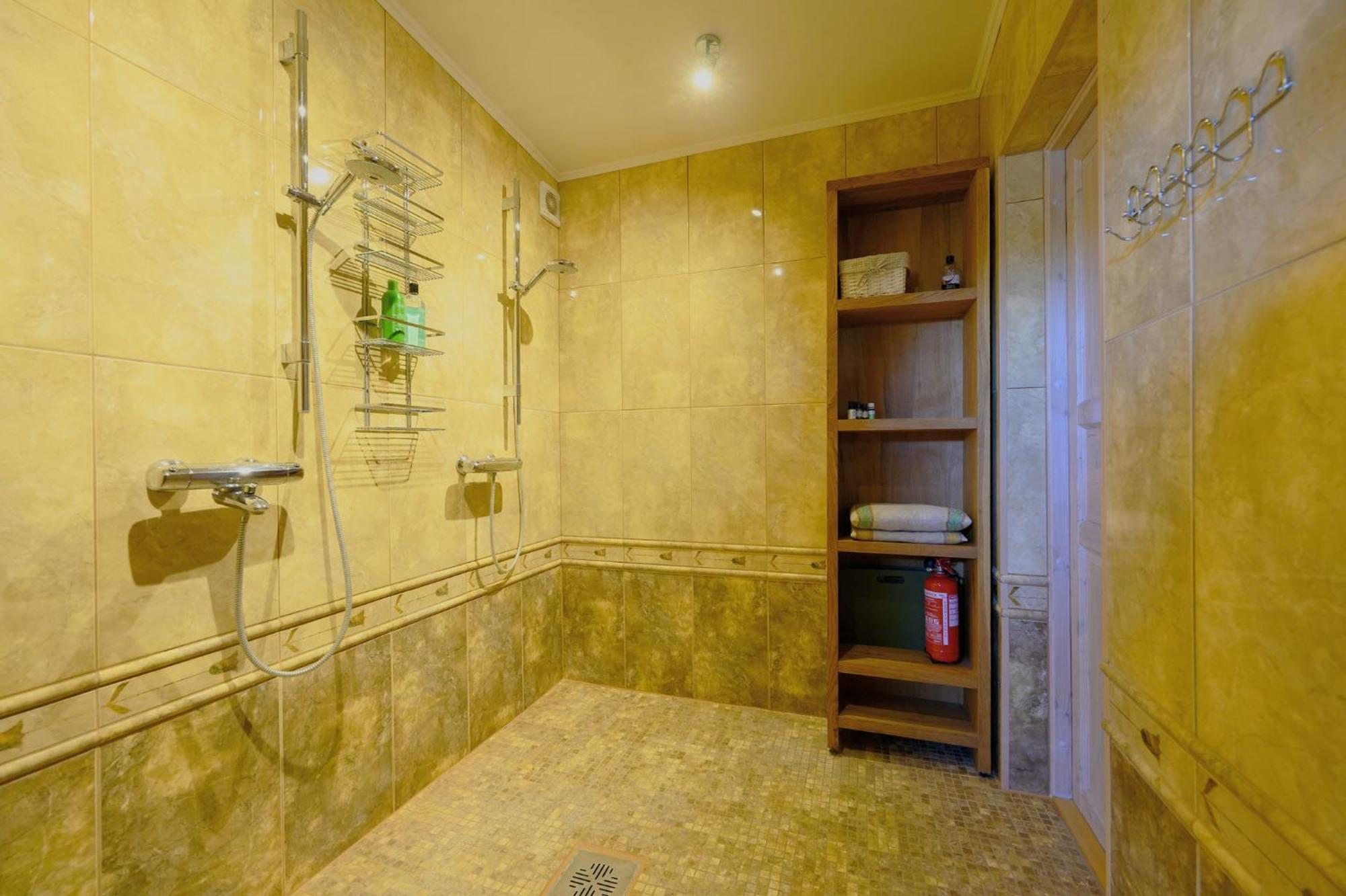 Family Retreat With A Sauna In The Centre * Kuressaare
